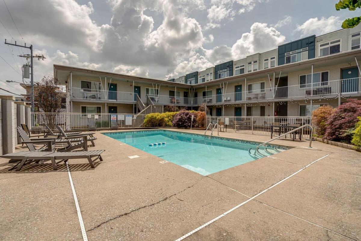 Berry Hill Urban Oasis - By 12 South & Vanderbilt Нэшвилл Экстерьер фото
